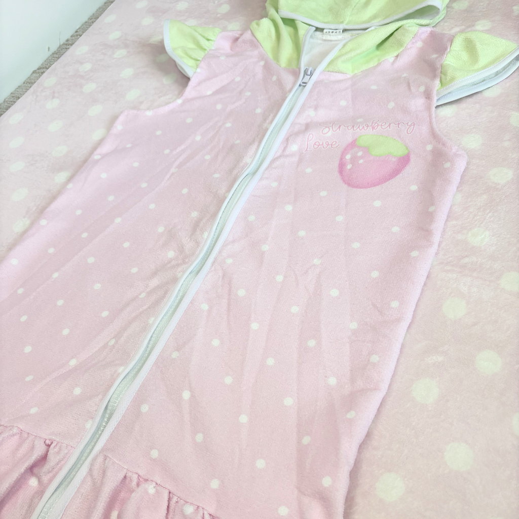 Strawberry Towel Zipup sample - XS