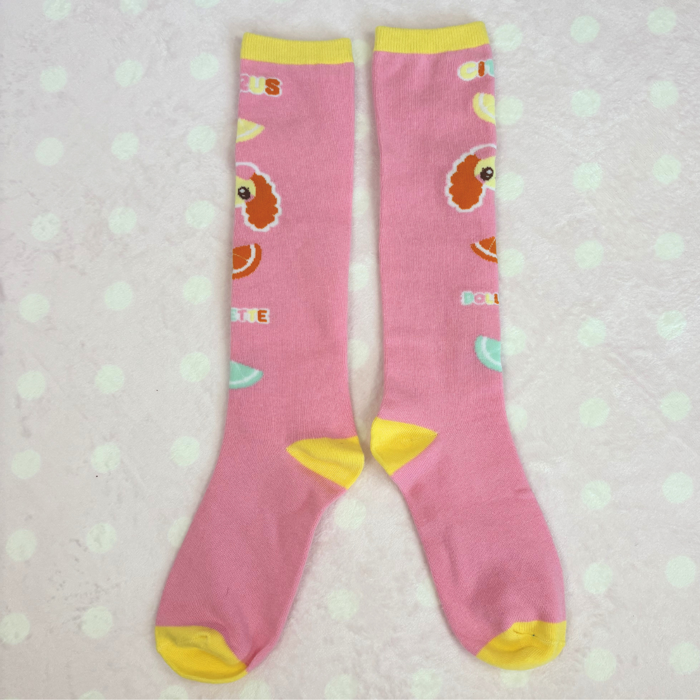 Pomelo Socks sample